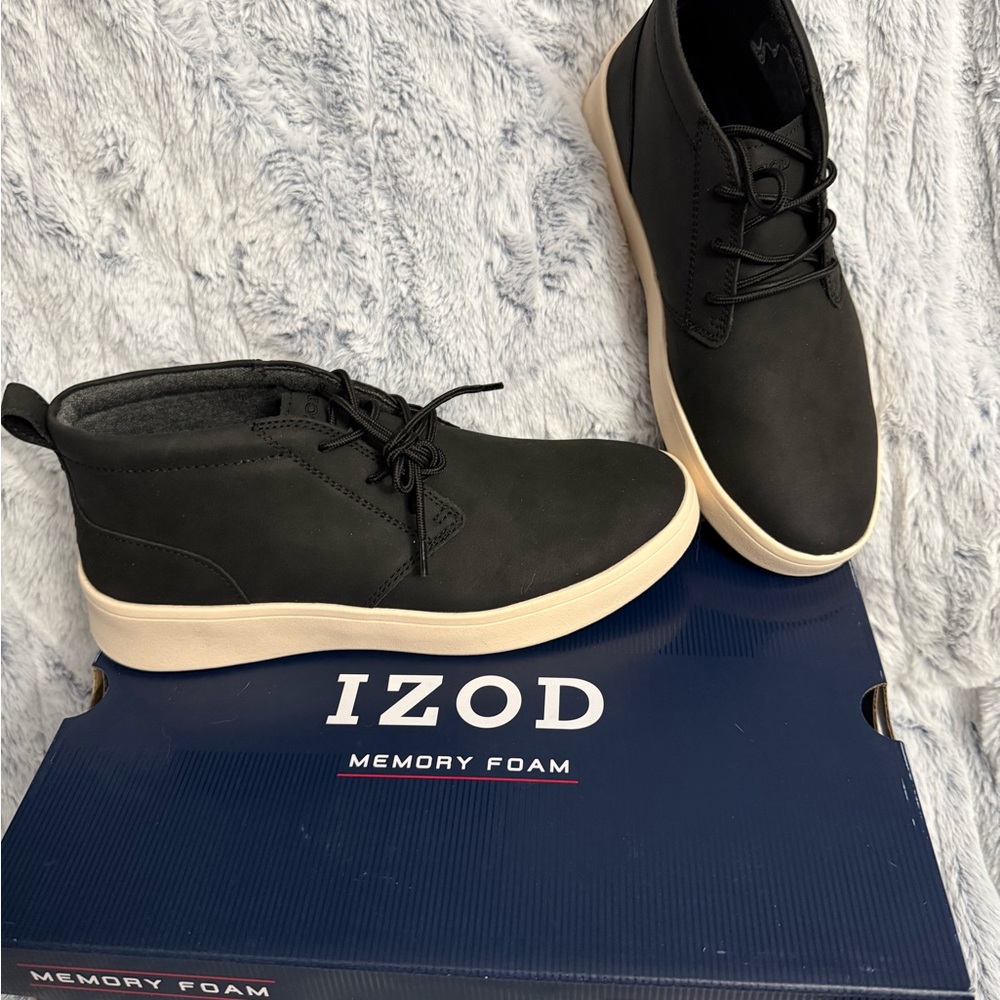 Izod Black Chukka Boots for Men